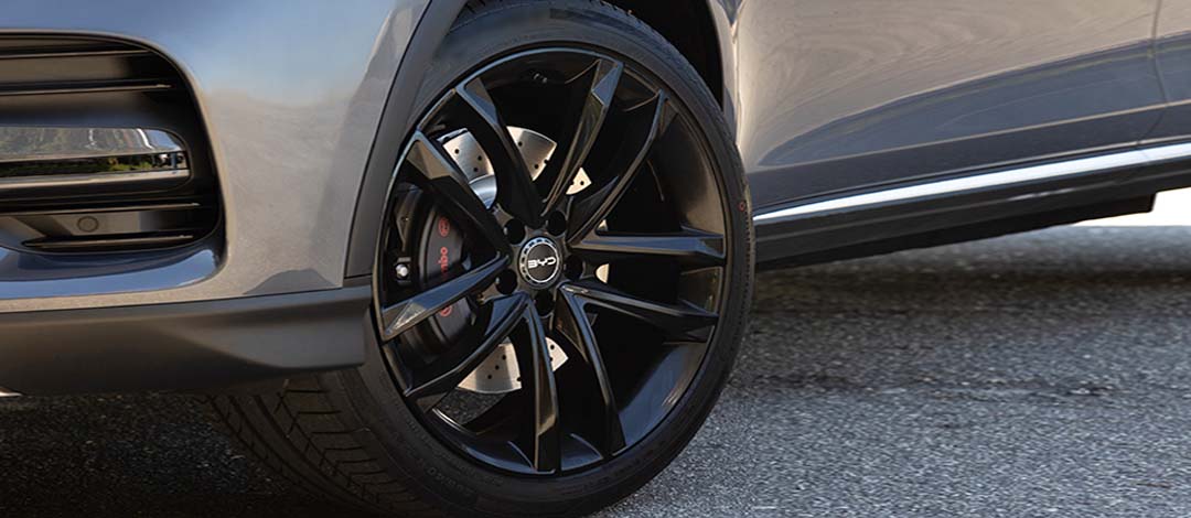 BYD Brembo